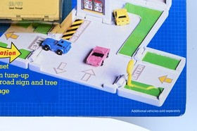 Micro Machines Insiders Credit Card Playset Chevron Service Stop Brand New