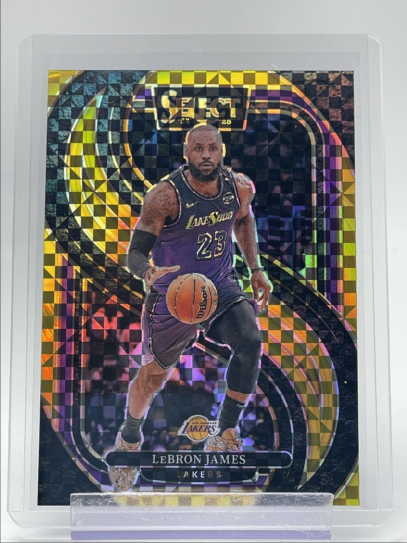 LEBRON JAMES 2024-25 SELECT PREMIER LEVEL GOLD PRIZM LAKERS 10/10 Q2420