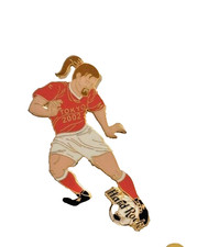 World Cup 2002 Japan/Korea Hard Rock Cafe Tokyo Footballer Badge