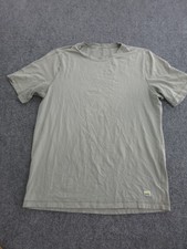 Vuori Shirt Mens Medium Green Short Sleeve Crewneck Lightweight Casual Tee Top