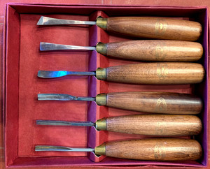Vintage Crown Tools 6 Pc Boxed Woodcarving Tool Set, Good Used condition