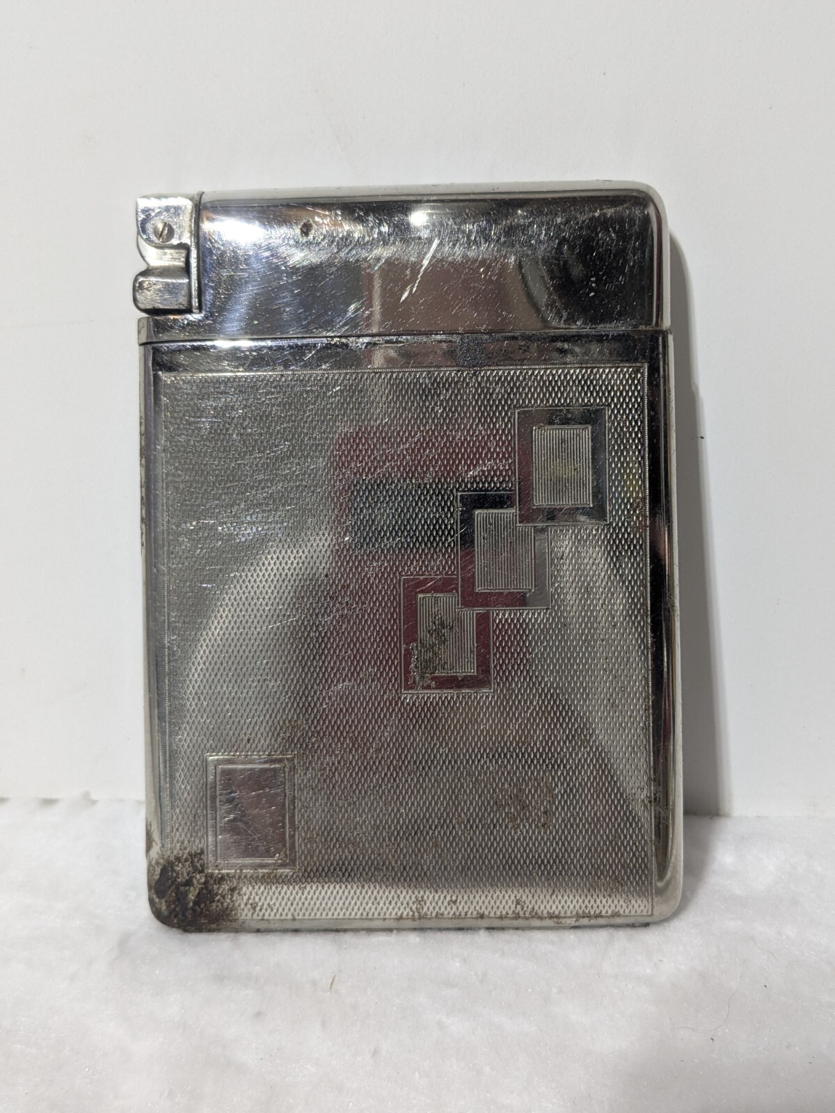 Vintage Cigarette Case With Removable Lighter