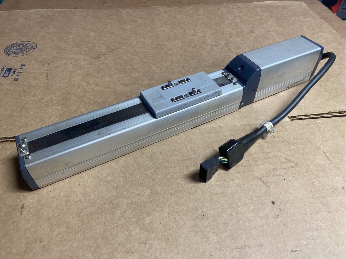 IAI RCP4-SA5C-I-42P-3-150-P3-P-B Linear Actuator ROBO IAI RCP4-SA5C-I-42P-3-150-P3-P-B Linear Actuator ROBO