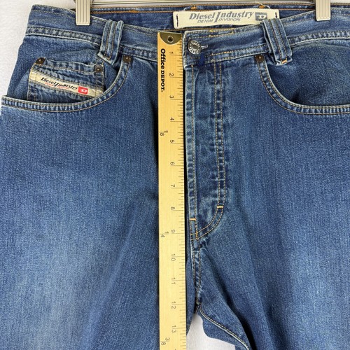 VTG Diesel Jeans Mens 33 32x31 Blue Relaxed Tapered Button Fly Saddle 90s Y2K - Picture 4 of 14