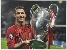 Cristiano Ronaldo Manchester United Signed 12x16 Trophy Photo Autograph BAS COA