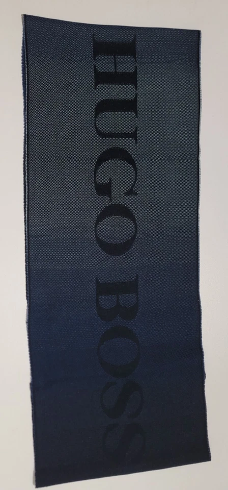 HUGO BOSS scarf finest wool fabric excellent condition - Image 2 of 4