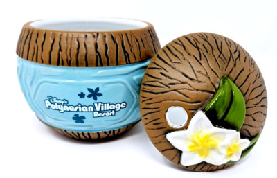 Disney Polynesian Village Resort Tiki Coconut Ceramic Mug Flower Cup New