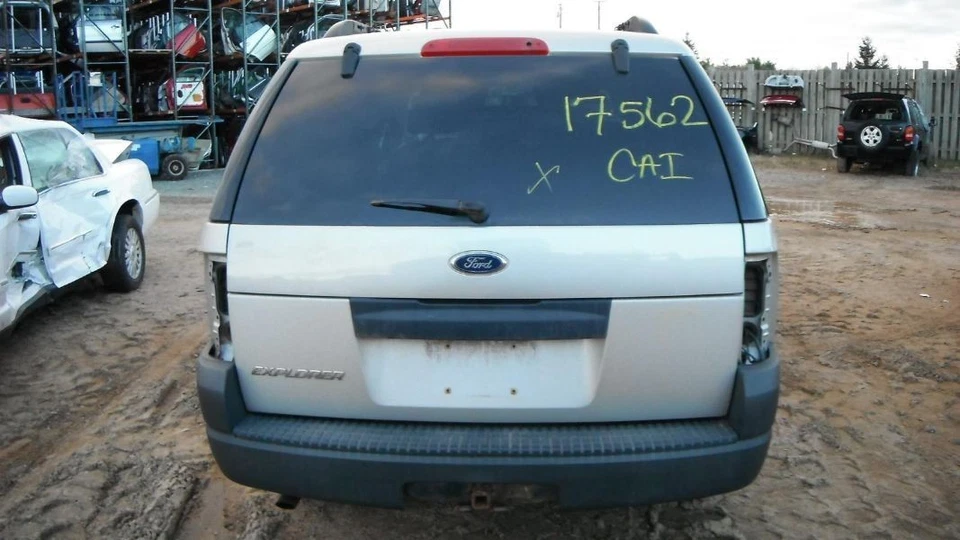 Radiator Excluding Sport Trac Fits 02-05 EXPLORER 1307643 - Image 2 of 4