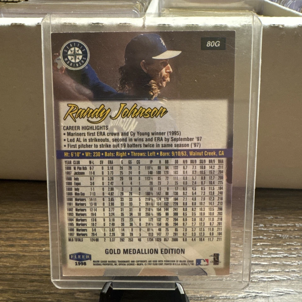 1998 Fleer Ultra Gold Medallion Randy Johnson #80G - Seattle Mariners - Image 2 of 2