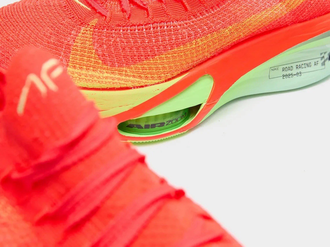 Nike Air Zoom Alphafly NEXT% 3 Bright Crimson Lime Blast FD8311