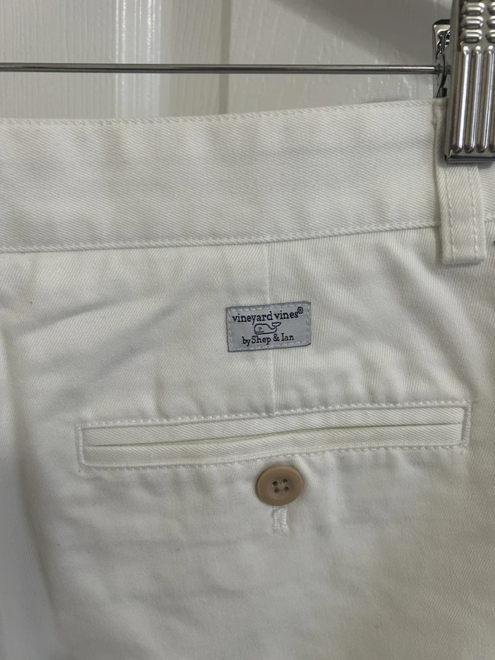 Pantalones chinos blancos XL de Vineyard Vines para niños Foto 3 de 4