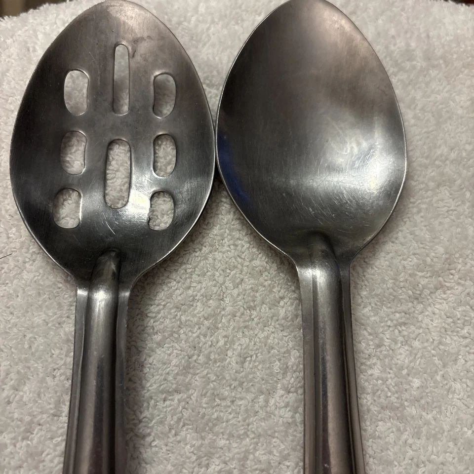 (2) Cucharas para servir Corea de acero inoxidable ranuradas de 11"" Foto 2 de 4