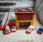 Vintage 1979 Fisher Price Play Family 928 Fire Station Firetruck Ambulances