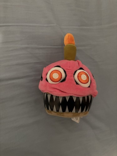 Funko Five Nights at Freddy's 2016 Kyle Cupcake Peluche y Fazbear Freddy Peluche!! - Imagen 3 de 3