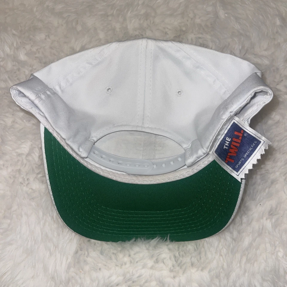 Chapéu branco Chicago Bulls 91-92 Back To Back Sports Specialties sarja campeonato - Imagem 2 de 2