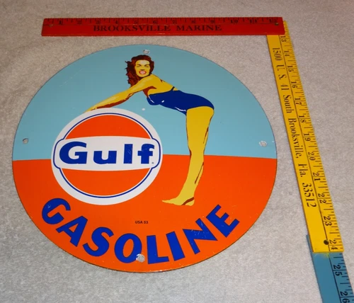 VINTAGE 1953 "GULF GASOLINE MARILYN MONROE" 11 3/4" PORCELAIN METAL GAS OIL SIGN