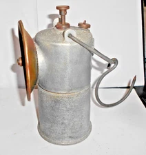 VINTAGE PINNACLE N0.5 AUSTRALIAN CARBIDE MINERS LIGHT LAMP LANTERN