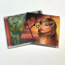 Taylor Swift The Life Of A Showgirl Signed CD Photo 1 Autograph 