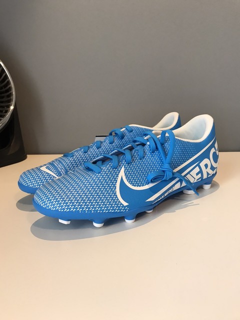 Nike Mercurial Vapor XII Club FG/MG - Black/Metallic Gold - Firm Ground - Mens Soccer Cleats