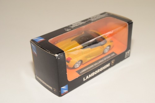 A23 1:43 NEWRAY LAMBORGHINI GALLARDO SPYDER 2006 YELLOW MIB - Picture 3 of 4