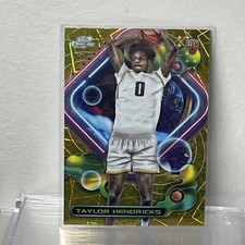 2024 Topps Chrome Cosmic Basketball Taylor Hendricks RC Gold Interstellar /50