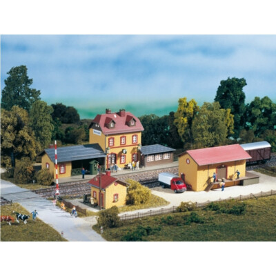 Auhagen 15102 – Coffret De Départ Gare De Wachstädt – Kit HO Pour Modélistes Ferroviaires
