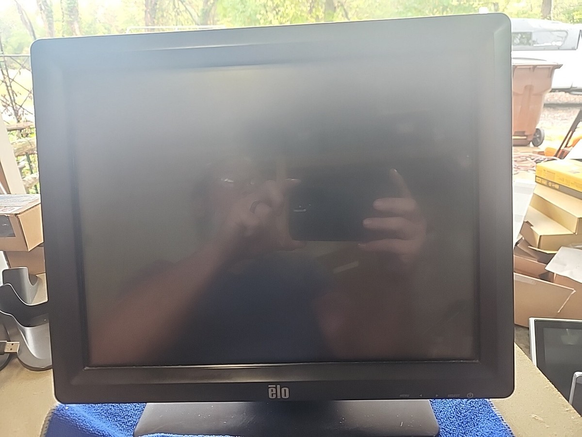 Elo Touch ET1517L Touchscreen POS Display Monitor 15