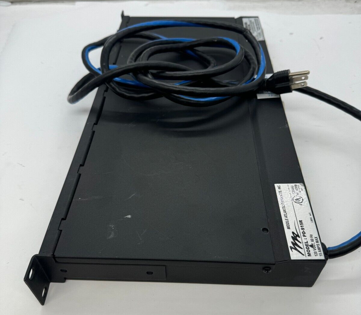 Middle Atlantic Products 120V 15A 60Hz Power Center PD-915R
