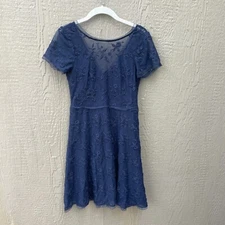 Nanette Lepore Dress Size 4 Navy Embroidered Lace Lined Cocktail Party A-Line