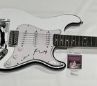 KIM GORDON SIGNED CUSTOM SONIC YOUTH GOO ELECTRIC GUITAR JSA COA — photo 2