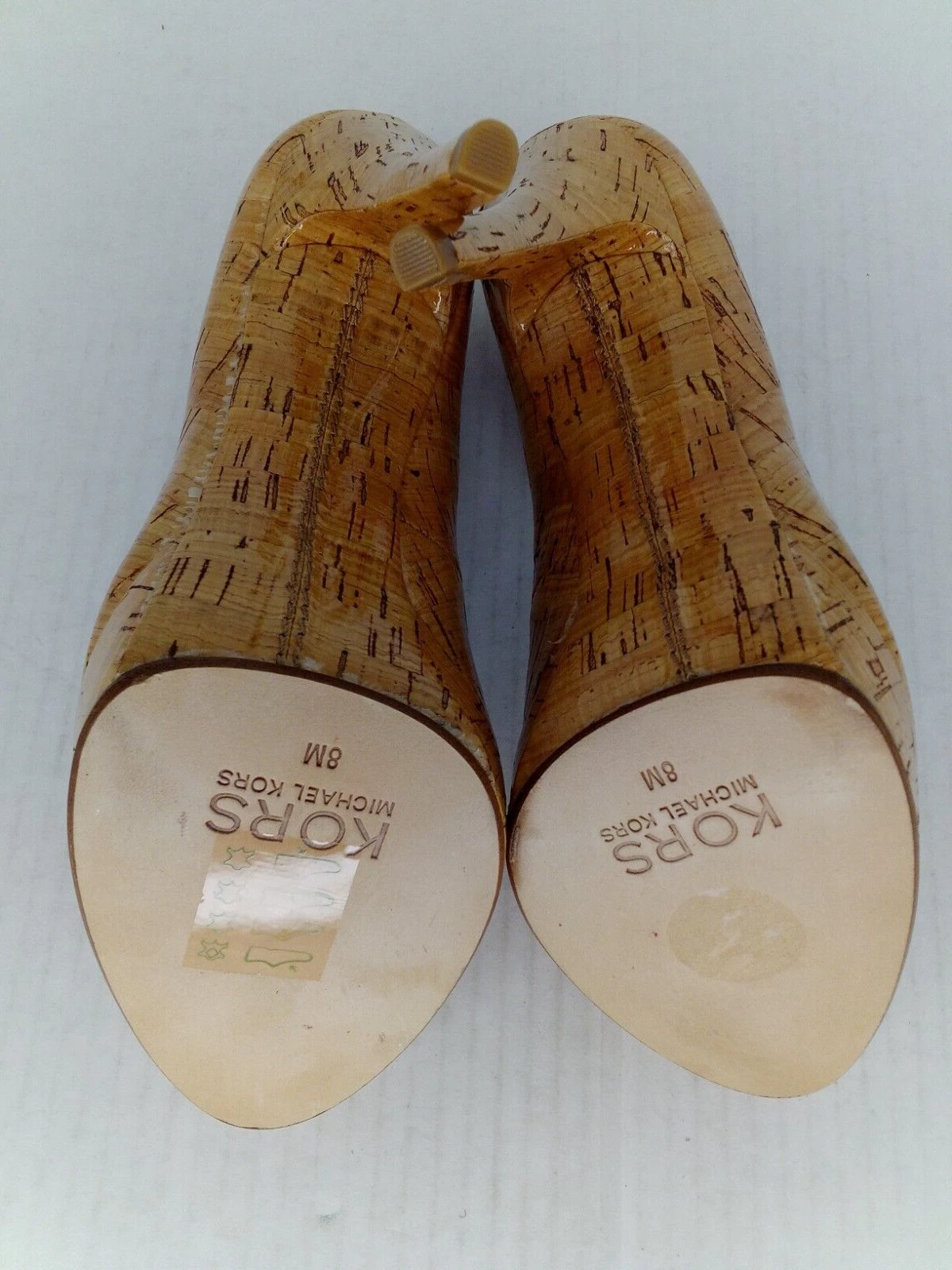 Michael Kors Pompa Donna Cyprien in Sughero Lucido Beige 41R3CPHP1D 8M US