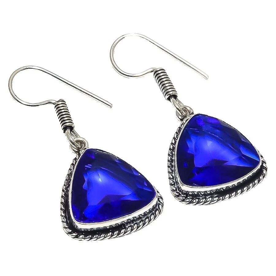 Модные медные серьги с сапфировым камнем