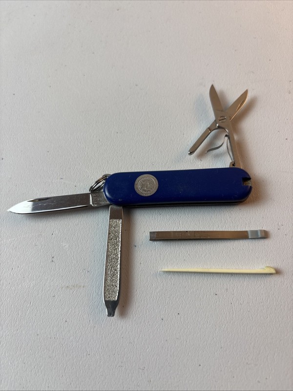 Victorinox 58mm Swiss Army Knife 6 Tools with U.S. Air Force Logo - Collectible!