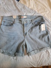 NEW Levi Strauss Signature Jean Stretch Mid-Rise Shorts Womens 18 / W34