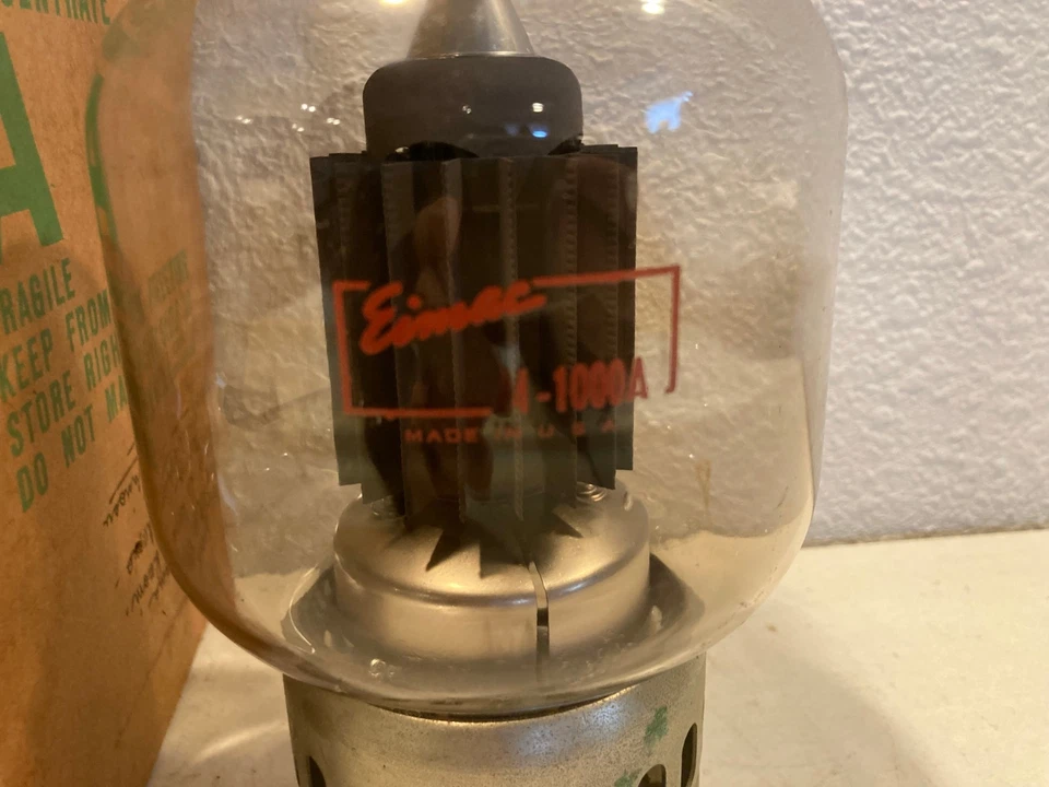 Vintage Eimac 9 1/2" tall Vacuum Radio Tube EIMAC 4-1000A - Image 2 of 4