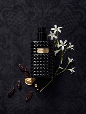 Valentino Donna Noir Absolu Valentino 香水- 一款2017年女用香水