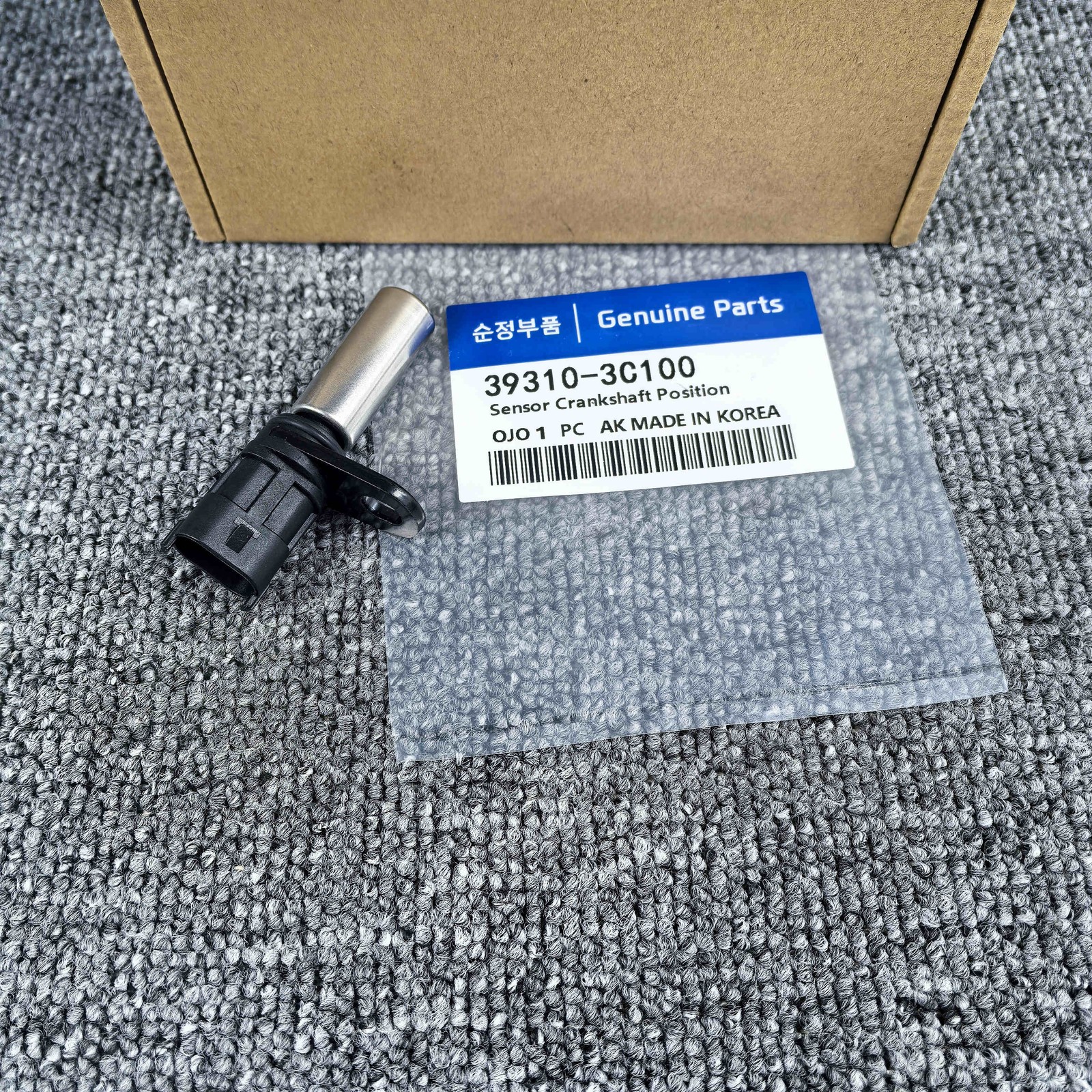 NEW Crankshaft Position Sensor 393103C100 For 2006-14  3.3L 3.8L 3.5L