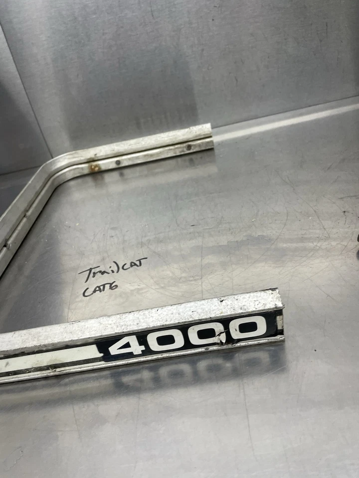 79-81 Arctic Cat Trailcat 3000 4000 340 440 OEM parachoques trasero barra de agarre mango 4000 Foto 3 de 4