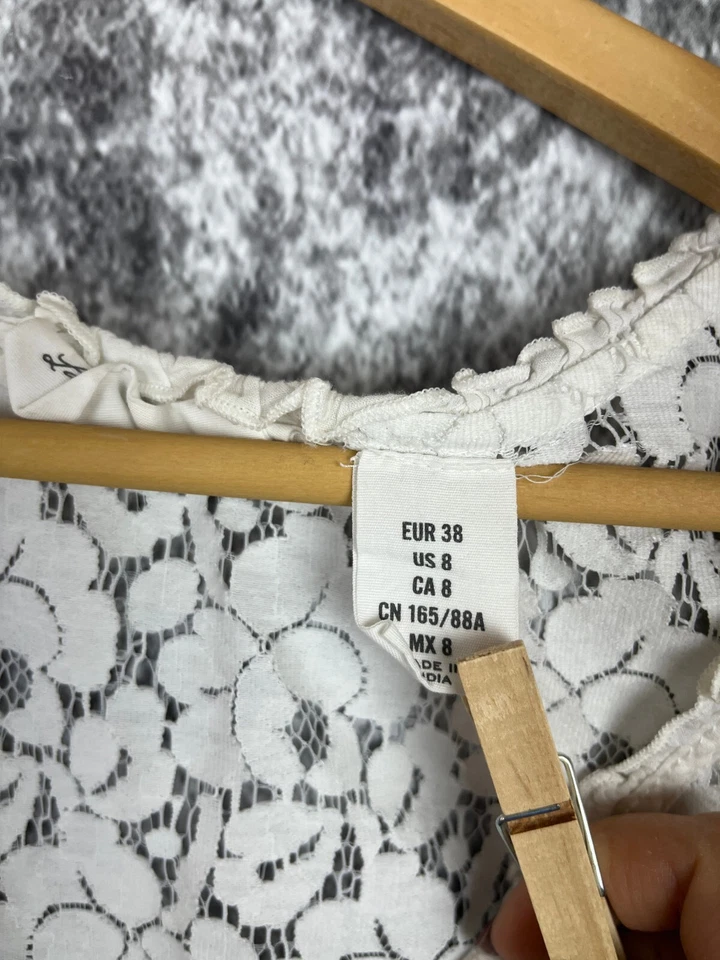 H&M Shirt Women's 8 L.o.g.g. White Floral Crochet Tank Ruffle Cottage Prairie - Image 4 of 4