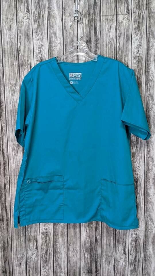 Women's Teal Wonder Wink Scrub Shirt Size M RN#132653 | eBay