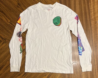 Nike Air Jordan White Long Sleeve T-Shirt Sticker Collection Sz S