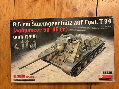 Miniart Jagdpanzer SU-85 (r) Sturmgeschutz auf fgst T34 1/35 B6