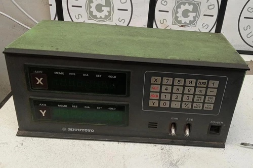 Mitutoyo GML-3705W Digital X/Y Readout for Parts or Repair - GHB-53