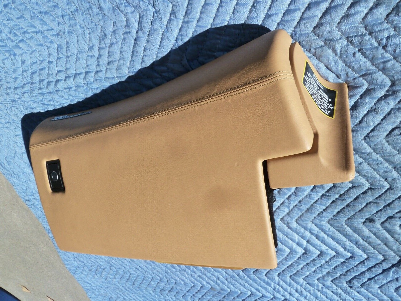 Mint Ferrari 360 Coupe F131 LHD Tan Beige OEM Glove Box Assembly Nice 9 kmi 