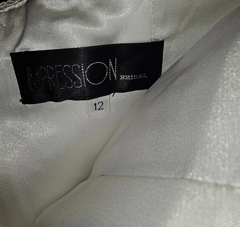 Vestido de novia Impression usado talla 12 estilo 10181 Foto 4 de 4