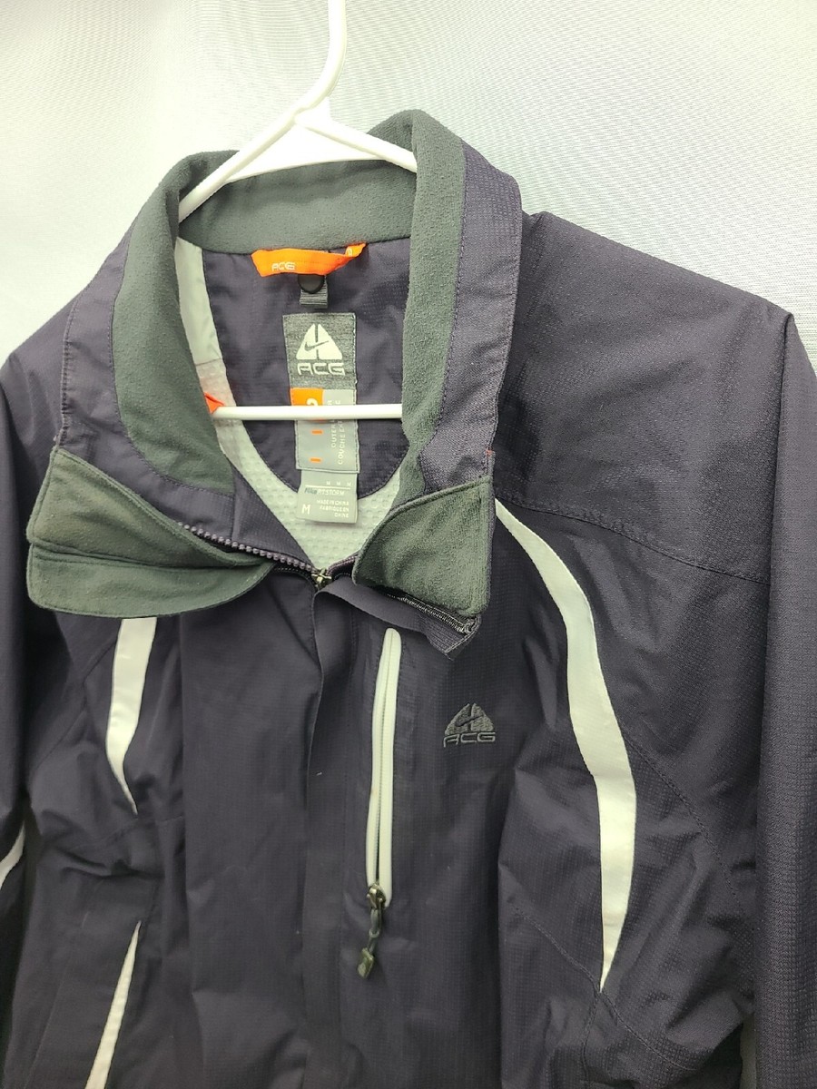 Nike ACG 3 Outer Layer Fitstorm Womens Medium Full Zip Rain