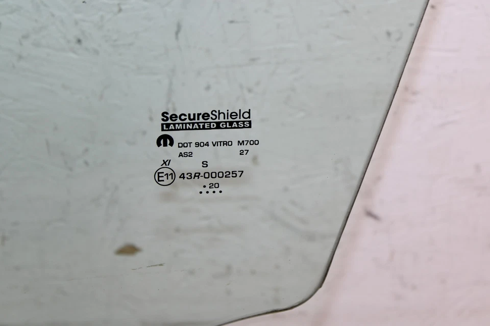 Dodge Charger 2011-2023 puerta delantera izquierda ventana vidrio OEM MS2 Foto 2 de 4