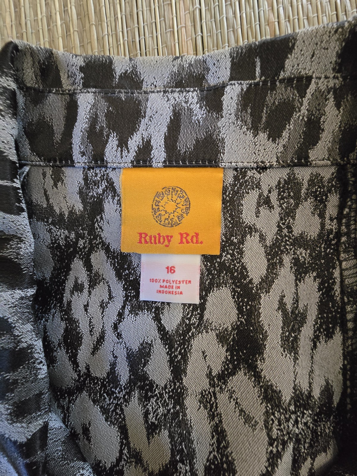 Ruby Rd. Gray Black Leopard Belted Unlined Jacket… - image 21