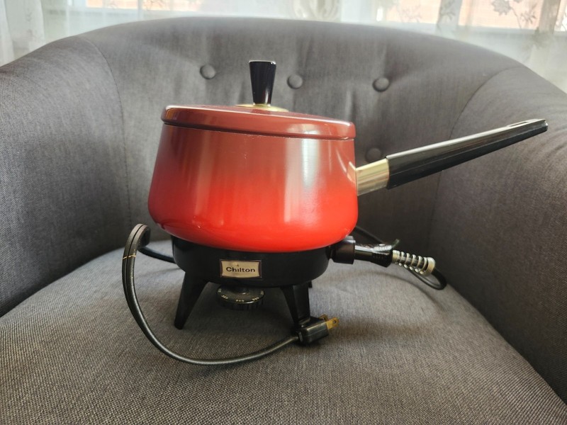 Chilton Electric Fondue Pot  Power Cord Tested Item #180