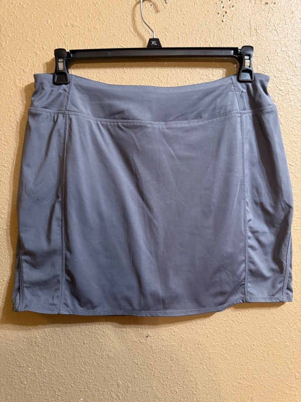 TANGERINE PERFORMANCE SKORT SZ XL GRAY STRETCH PULL ON